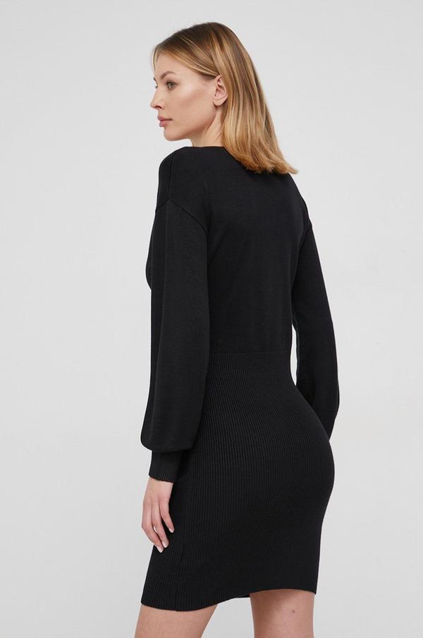 Šaty Guess černá barva, mini, jednoduché