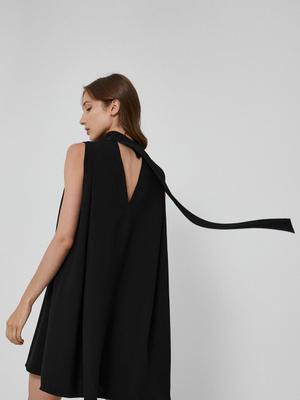 Šaty Victoria Victoria Beckham černá barva, mini, oversize
