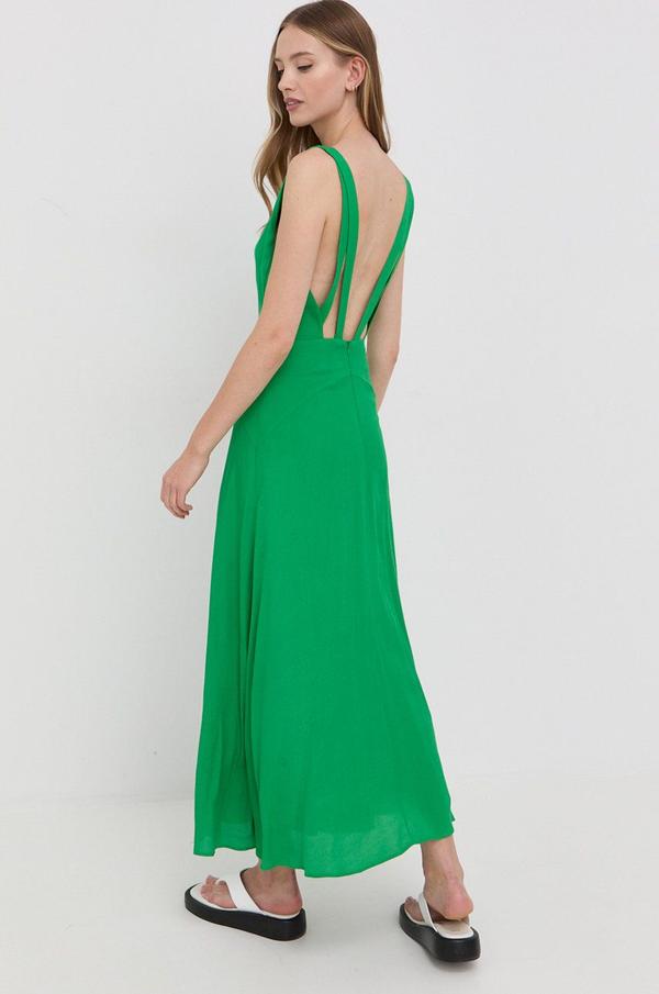 Šaty Silvian Heach zelená barva, maxi, áčková