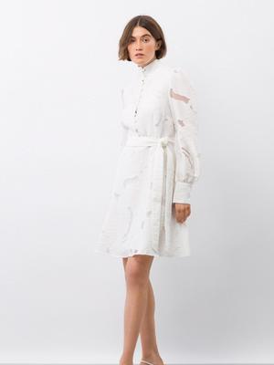 Šaty Ivy & Oak bílá barva, mini, áčková