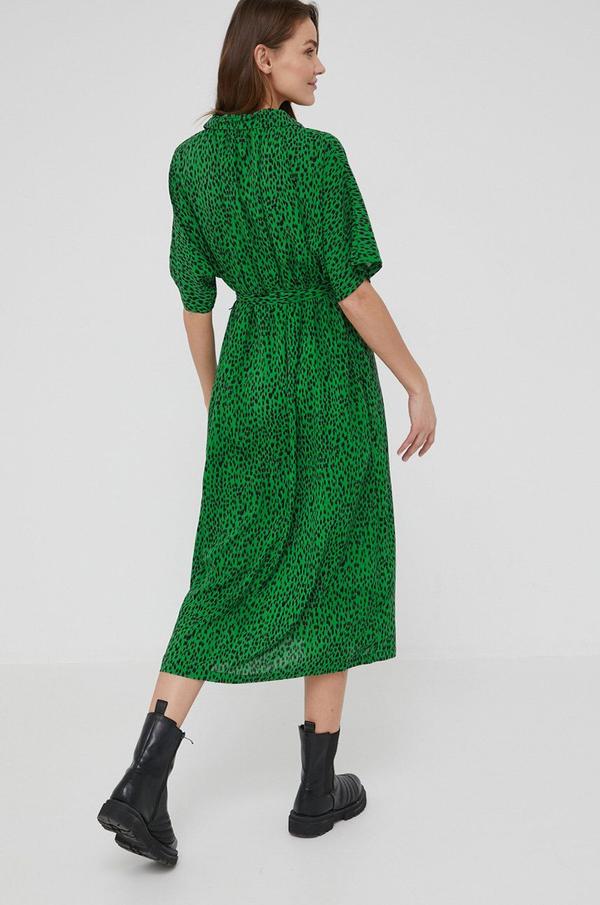 Šaty Answear Lab zelená barva, midi, oversize