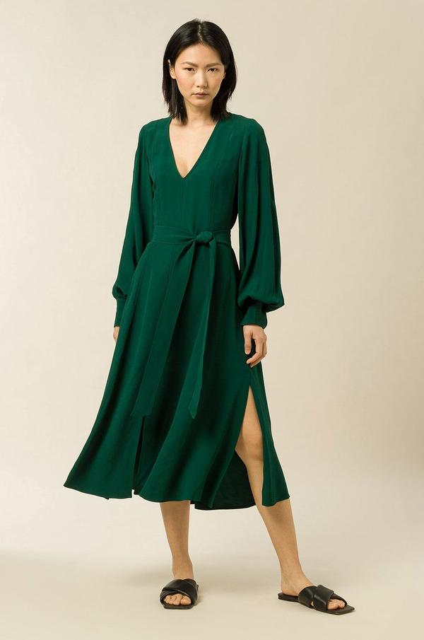 Šaty Ivy & Oak Dionne zelená barva, midi, áčkové