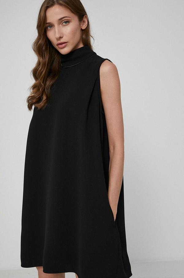 Šaty Victoria Victoria Beckham černá barva, mini, oversize
