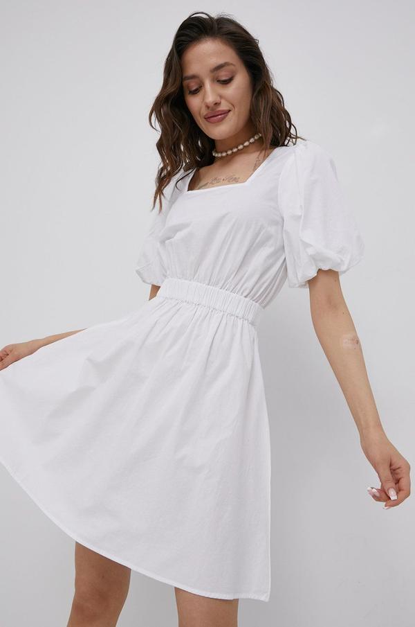 Bavlněné šaty Only bílá barva, mini, áčková