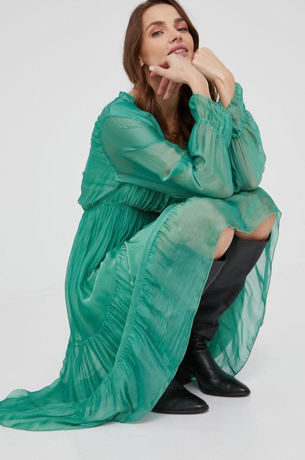 Hedvábné šaty Answear Lab zelená barva, midi, áčková