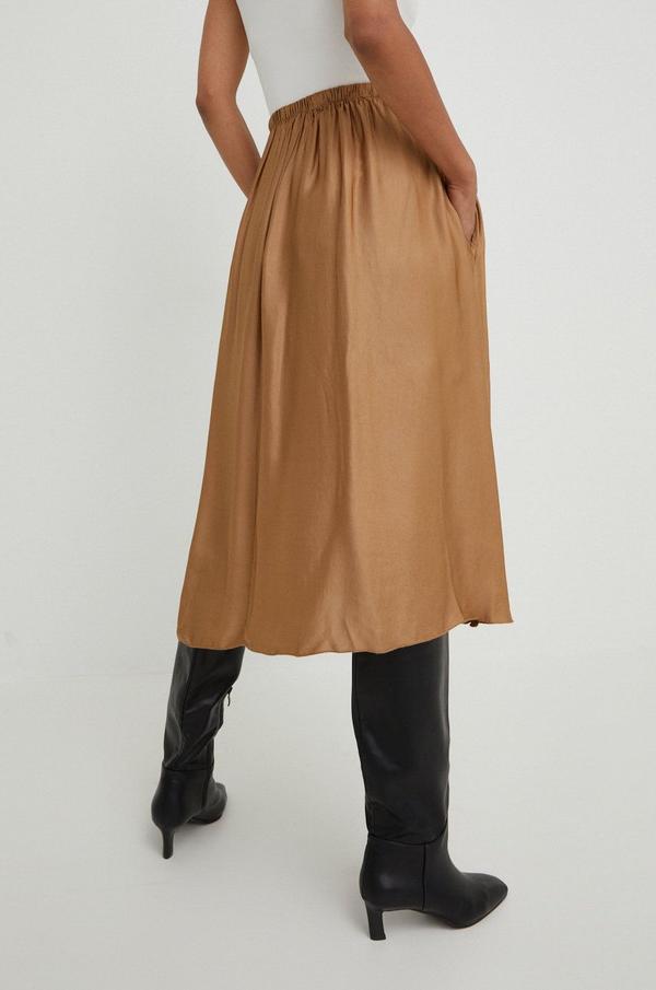 Hedvábná sukně Answear Lab Silk Blend hnědá barva, midi, áčková
