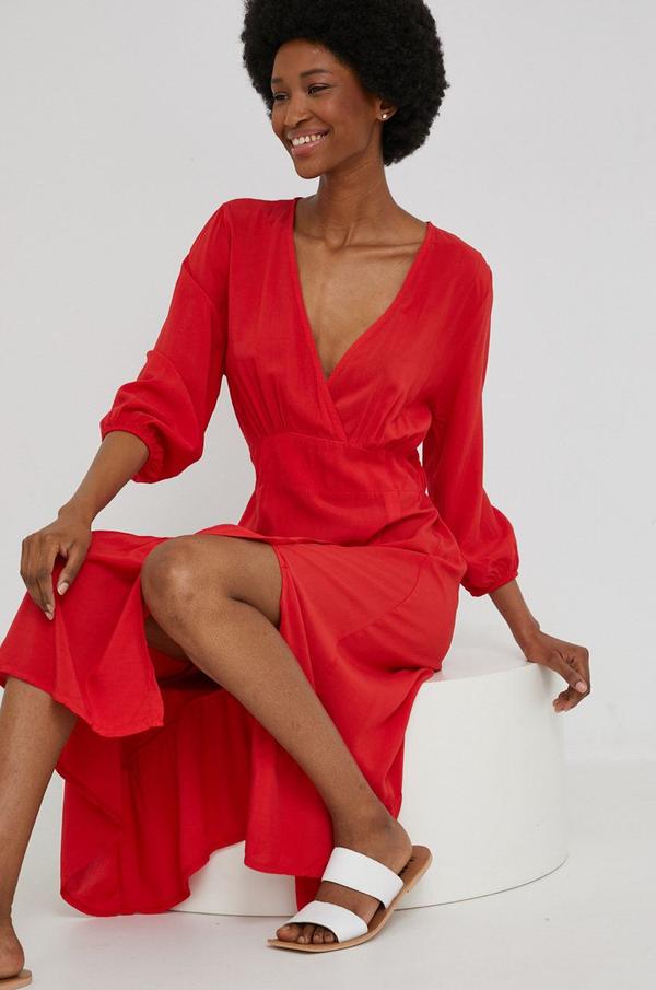 Šaty Answear Lab červená barva, midi, áčková