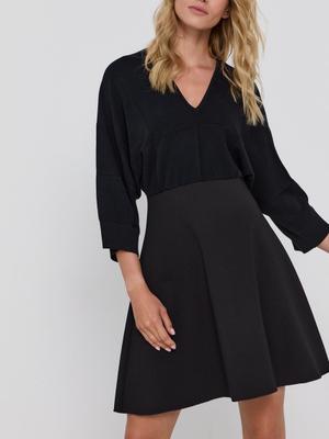 Šaty MAX&Co. černá barva, mini, áčkové