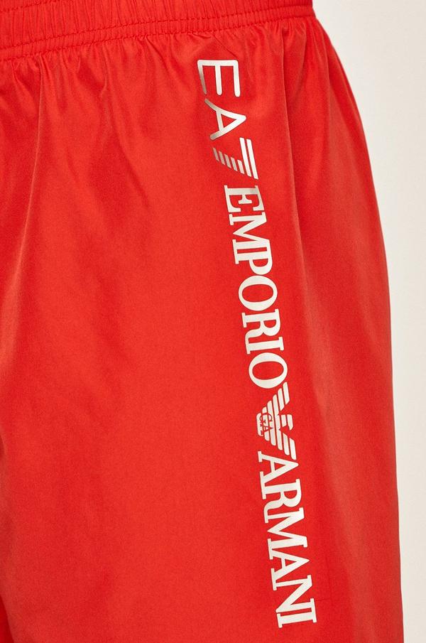Plavkové šortky EA7 Emporio Armani červená barva