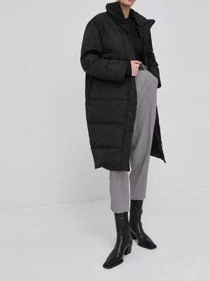 Péřová bunda Bruuns Bazaar Lucky dámská, černá barva, zimní